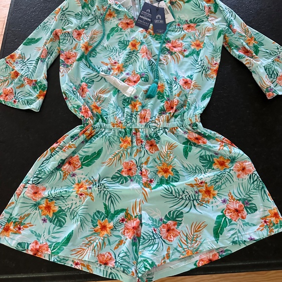 Cabana life romper - Picture 5 of 5